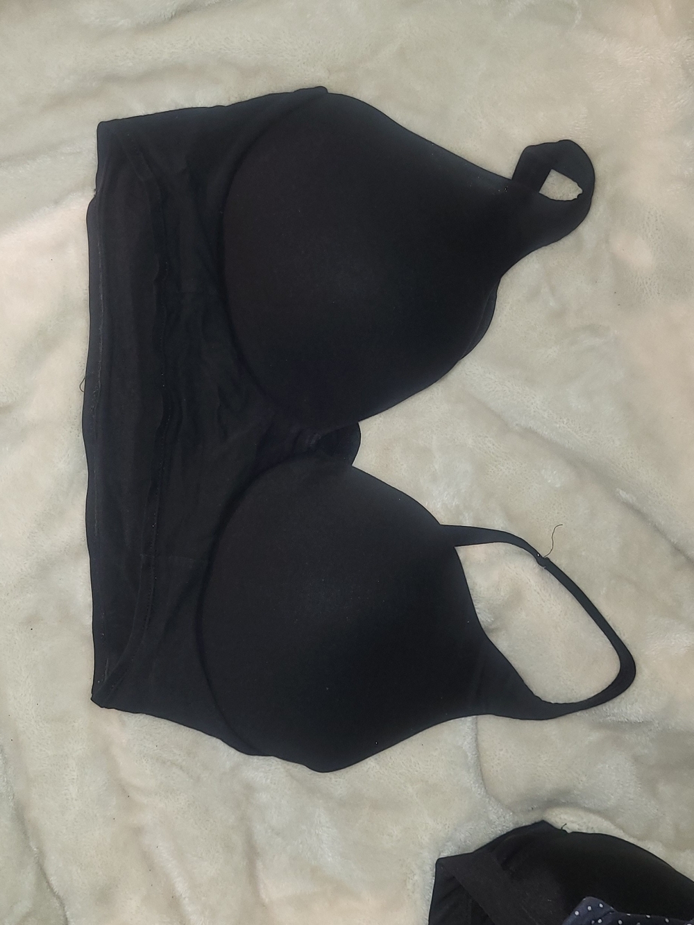 Victoria's Secret Black Padded T-Shirt Bra